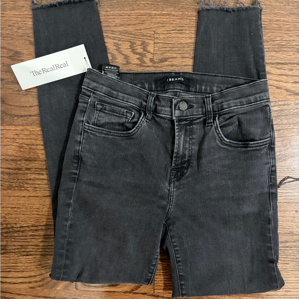 J Brand Distressed Skinny Jeans | Black | TRR Certified Pre-Owned